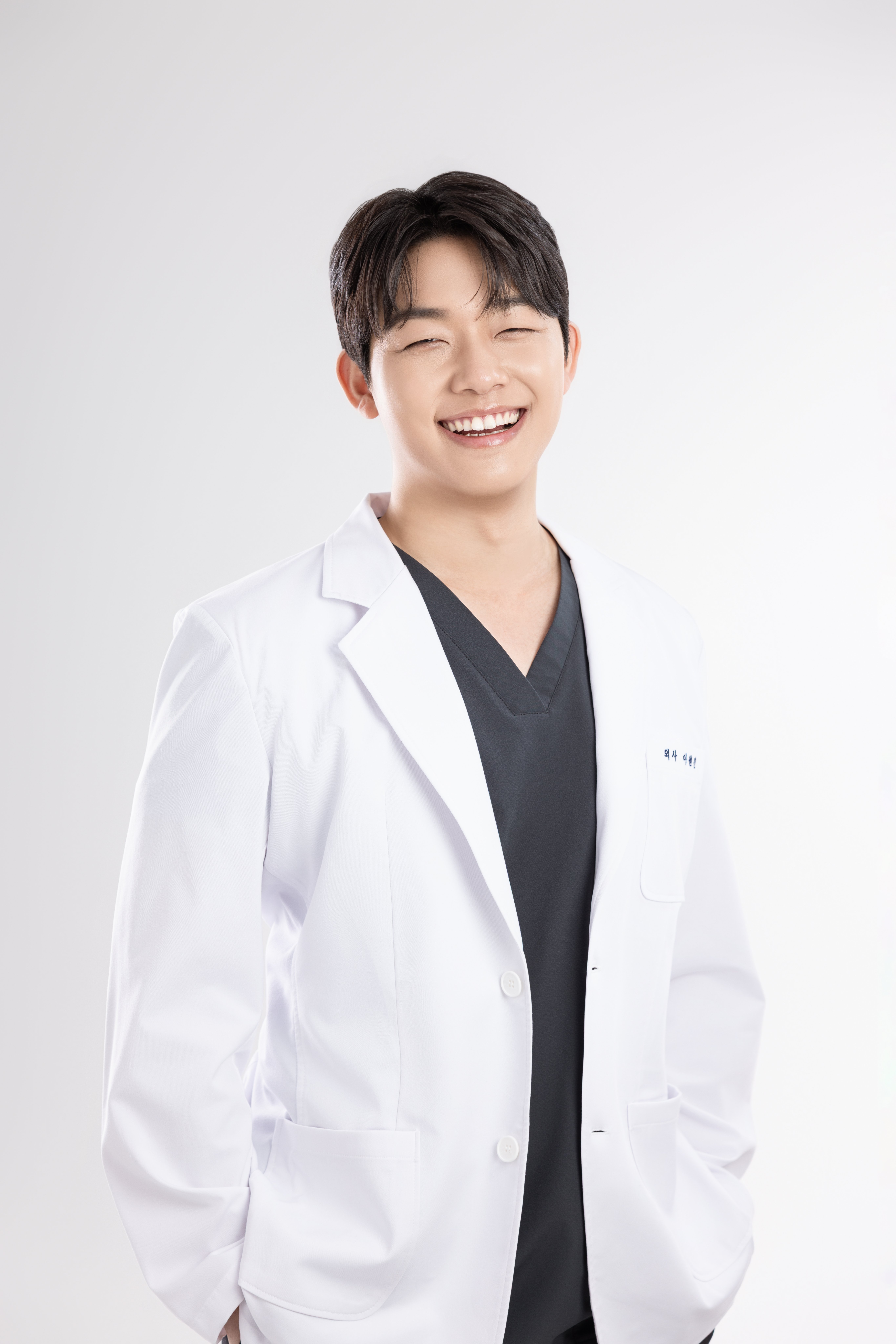 이중턱 고민 을지로 갈 만한 피부과
